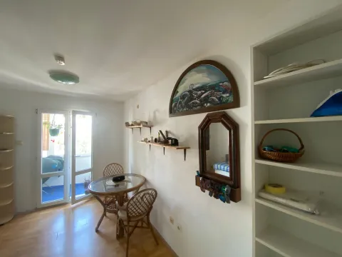 Rent, studio apartment, 27m², Dubovica, Budva - image 3