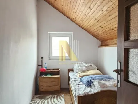 Prodaja, kuća, 200m², Futog, Novi Sad Sve Podlokacije - image 11