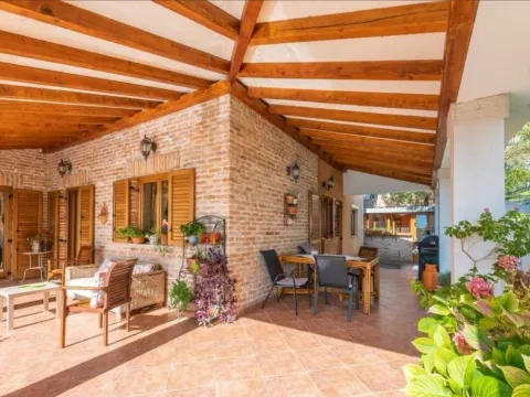 Prodaja, kuća, 305m², Orahovac, Kotor - image 7