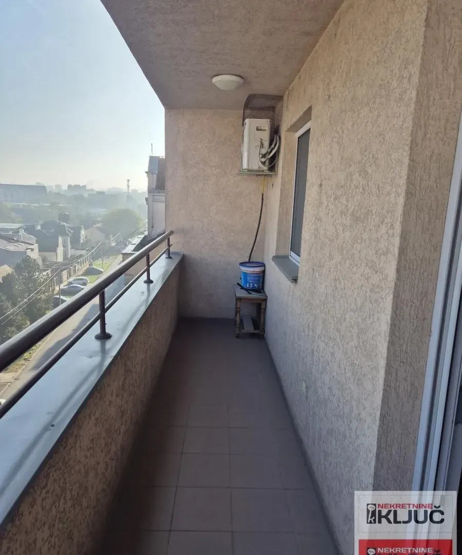 Prodaja, četvorosoban stan, 119m², Nova Detelinara, Novi Sad Sve Podlokacije