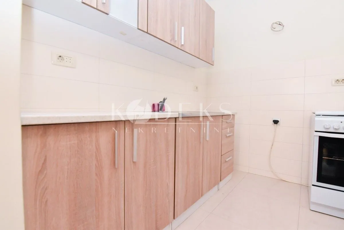 Rent, one bedroom apartment, 39m², City Kej, Podgorica