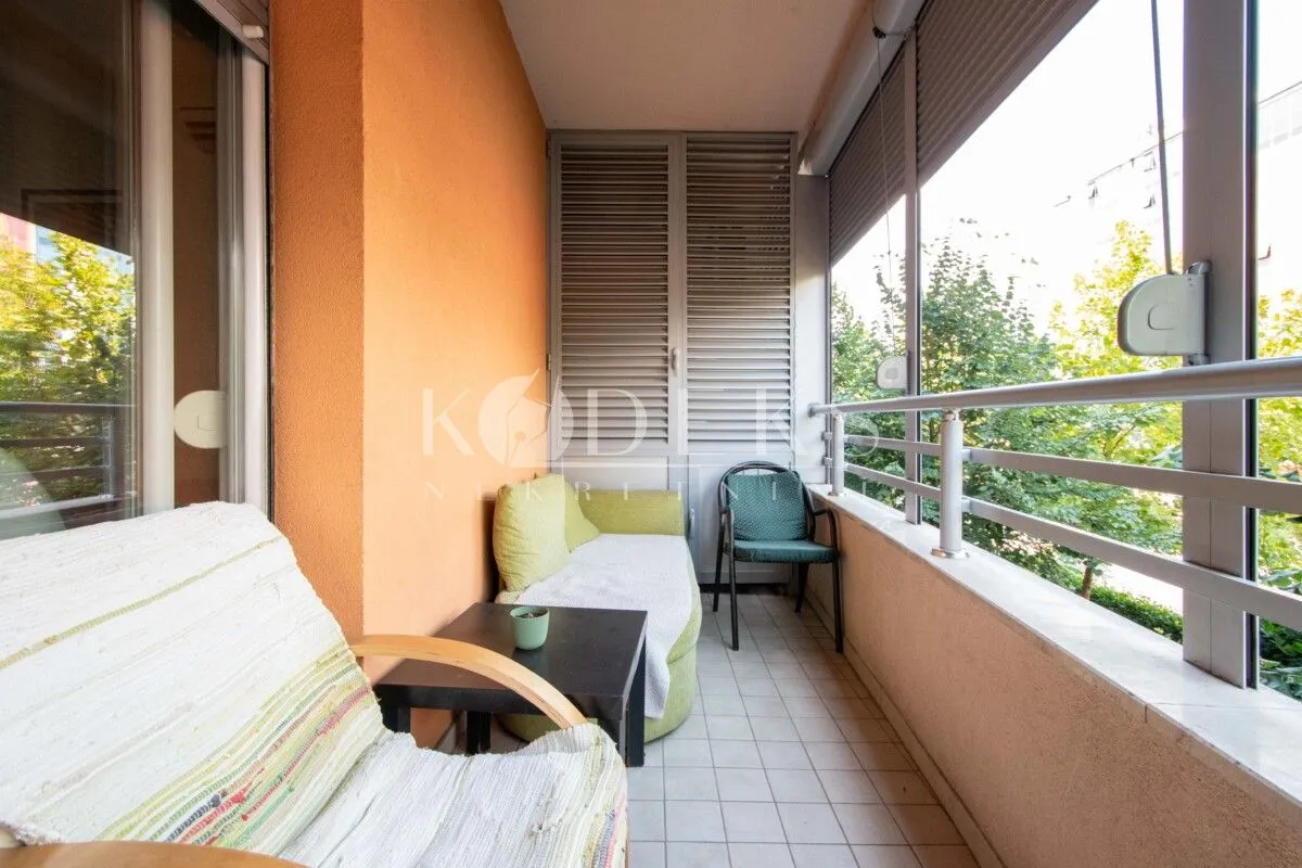 Rent, studio apartment, 33m², City Kvart, Podgorica