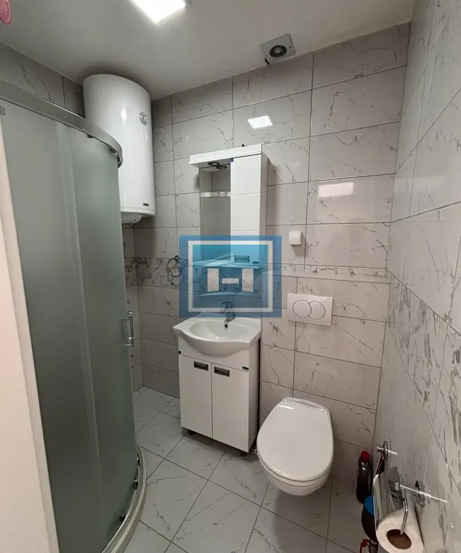 Prodaja, trosoban stan, 107m², Centar, Jagodina