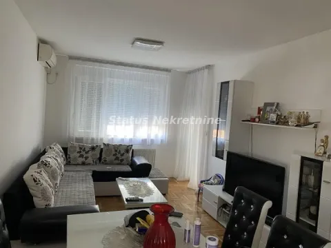 Rent, one bedroom apartment, 42m², Bulevar patrijarha Pavla, Novi Sad Sve Podlokacije