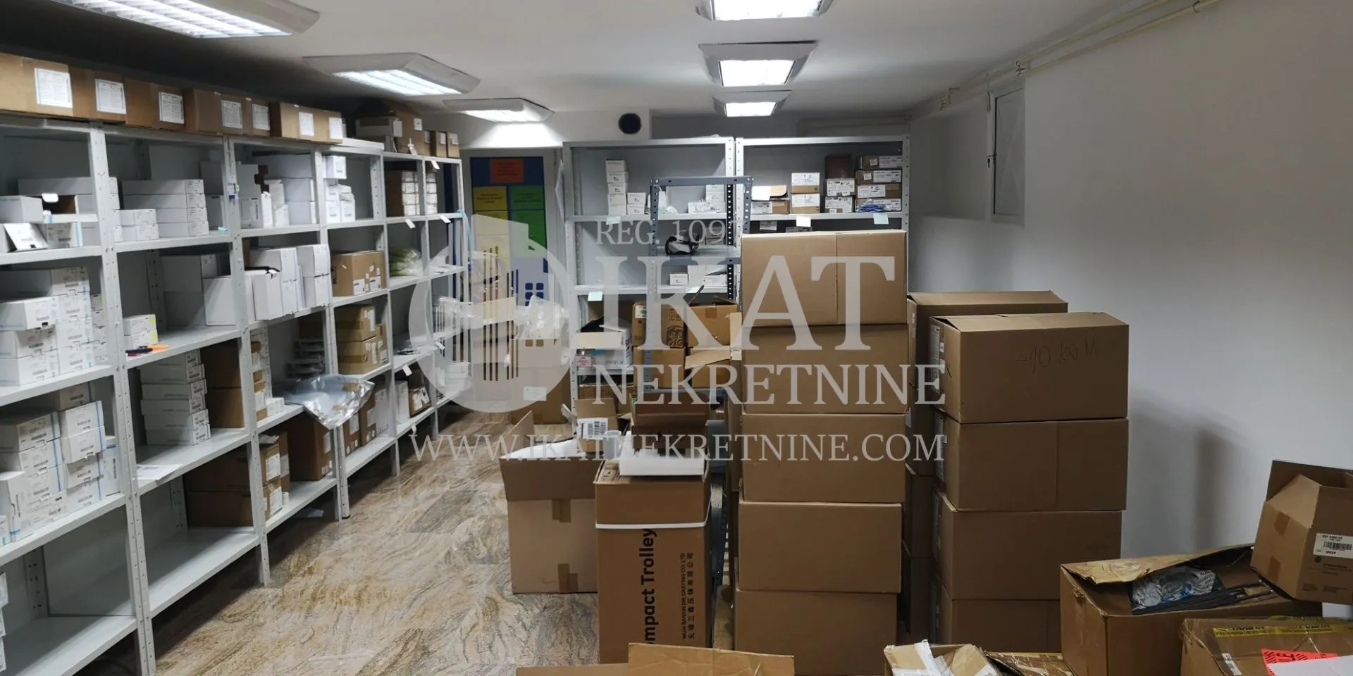 Sale, office space, 370m², Lekino Brdo, Voždovac Sve Podlokacije