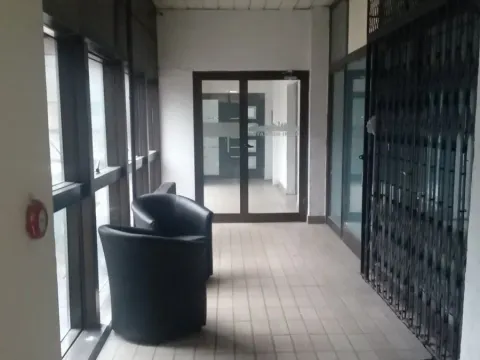 Prodaja, poslovni prostor, 13m², Stari Merkator, Novi Beograd Sve Podlokacije - image 2