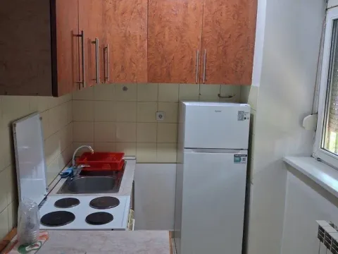 Rent, studio apartment, 23m², Zemun Save Kovačevića, Zemun Sve Podlokacije - image 4