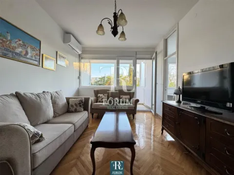 Rent, two bedroom apartment, 65m², Pobrežje, Podgorica