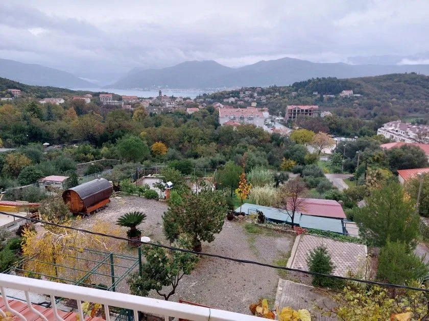 Prodaja, kuća, 370m², Tivat, Crna Gora