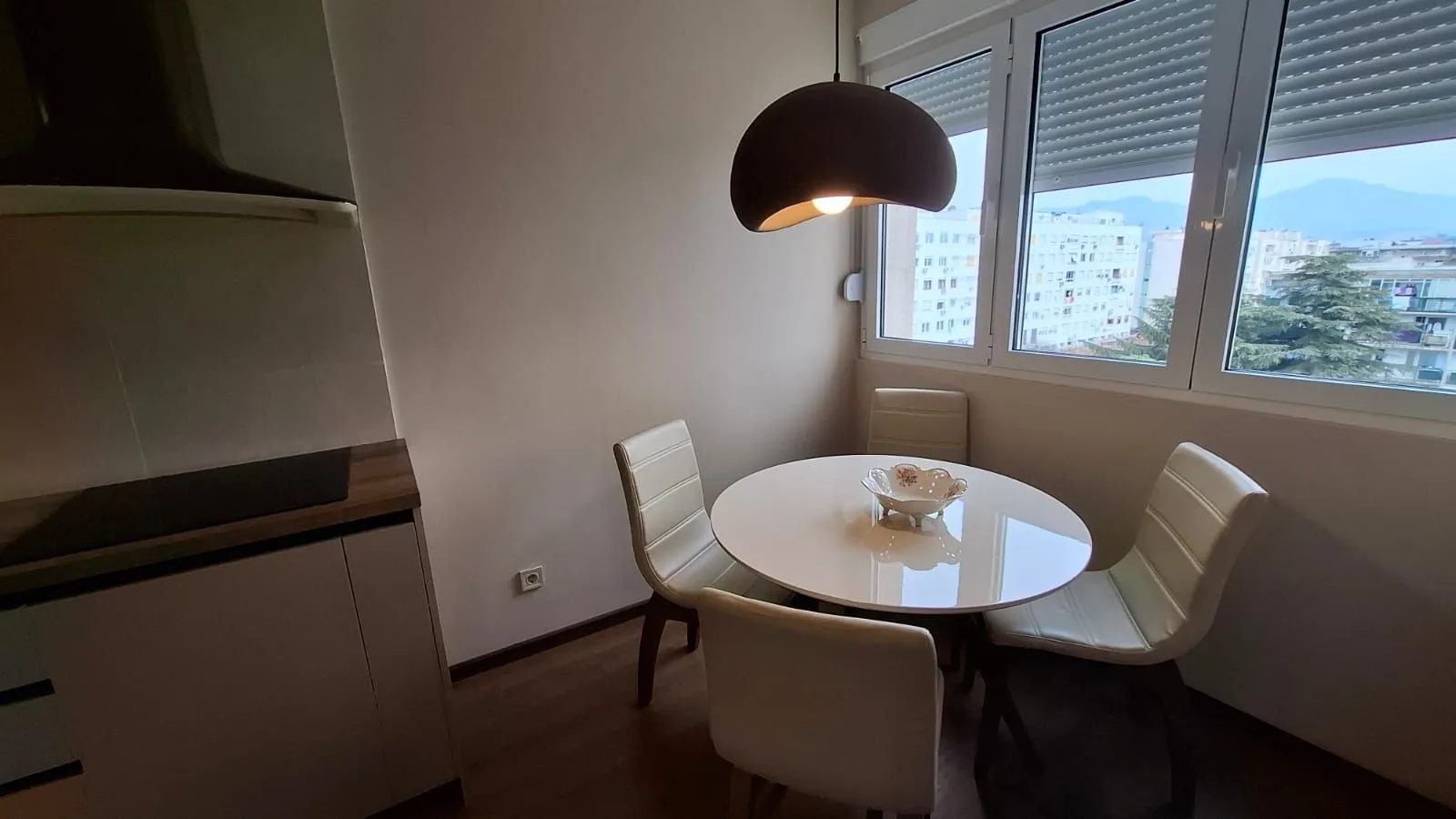 Izdavanje, dvosoban stan, 75m², Preko Morače, Podgorica