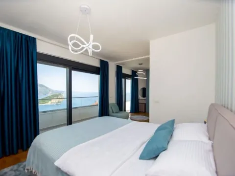 Rent, house, 250m², Reževići, Budva - image 7