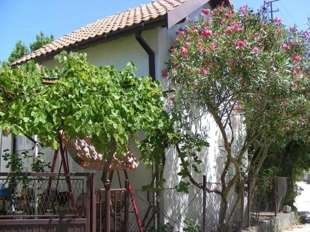 Prodaja, kuća, 145m², Šušanj, Bar