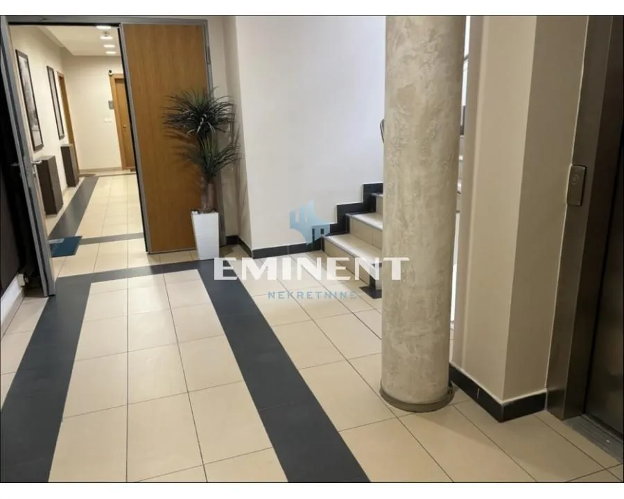 Rent, two bedroom apartment, 40m², Stari Grad, Beograd
