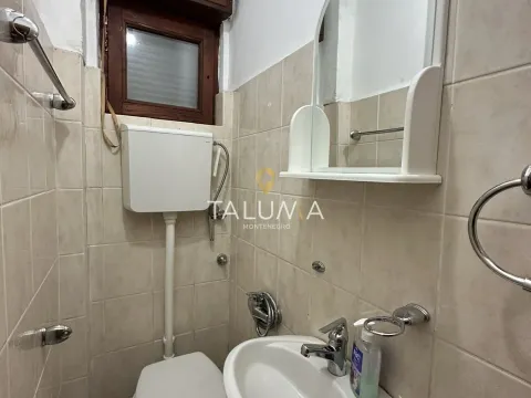 Izdavanje, kuća, 130m², Stari Aerodrom, Podgorica - image 15