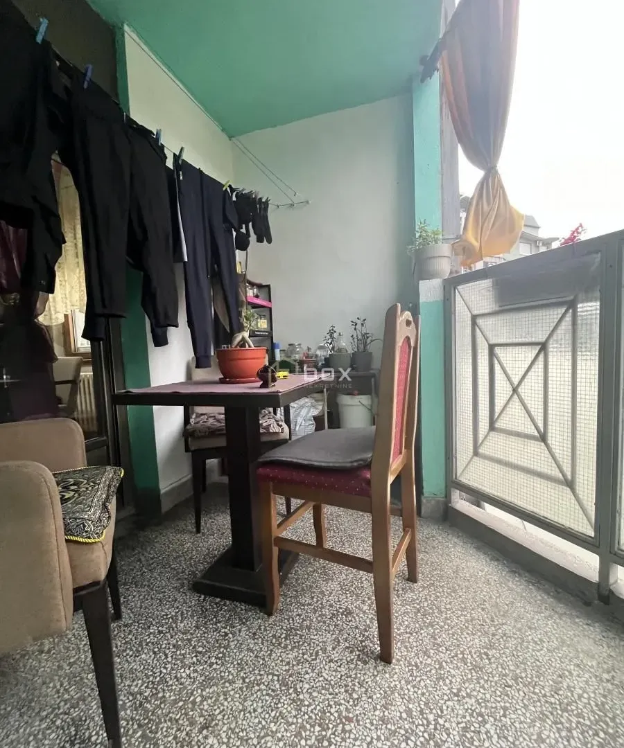 Prodaja, trosoban stan, 77m², Medijana, Niš