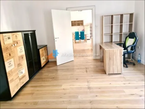 Izdavanje, dvosoban stan, 70m², Vračar Hram, Vračar Sve Podlokacije - image 13