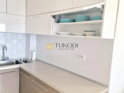 Prodaja, trosoban stan, 105m², Centar, Novi Sad - image 8