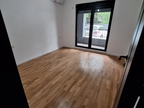 Sale, one bedroom apartment, 49m², Zagorič, Podgorica - image 6