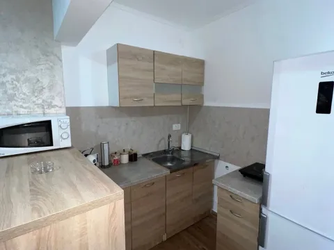 Rent, two bedroom apartment, 60m², Podkošljun, Budva - image 3