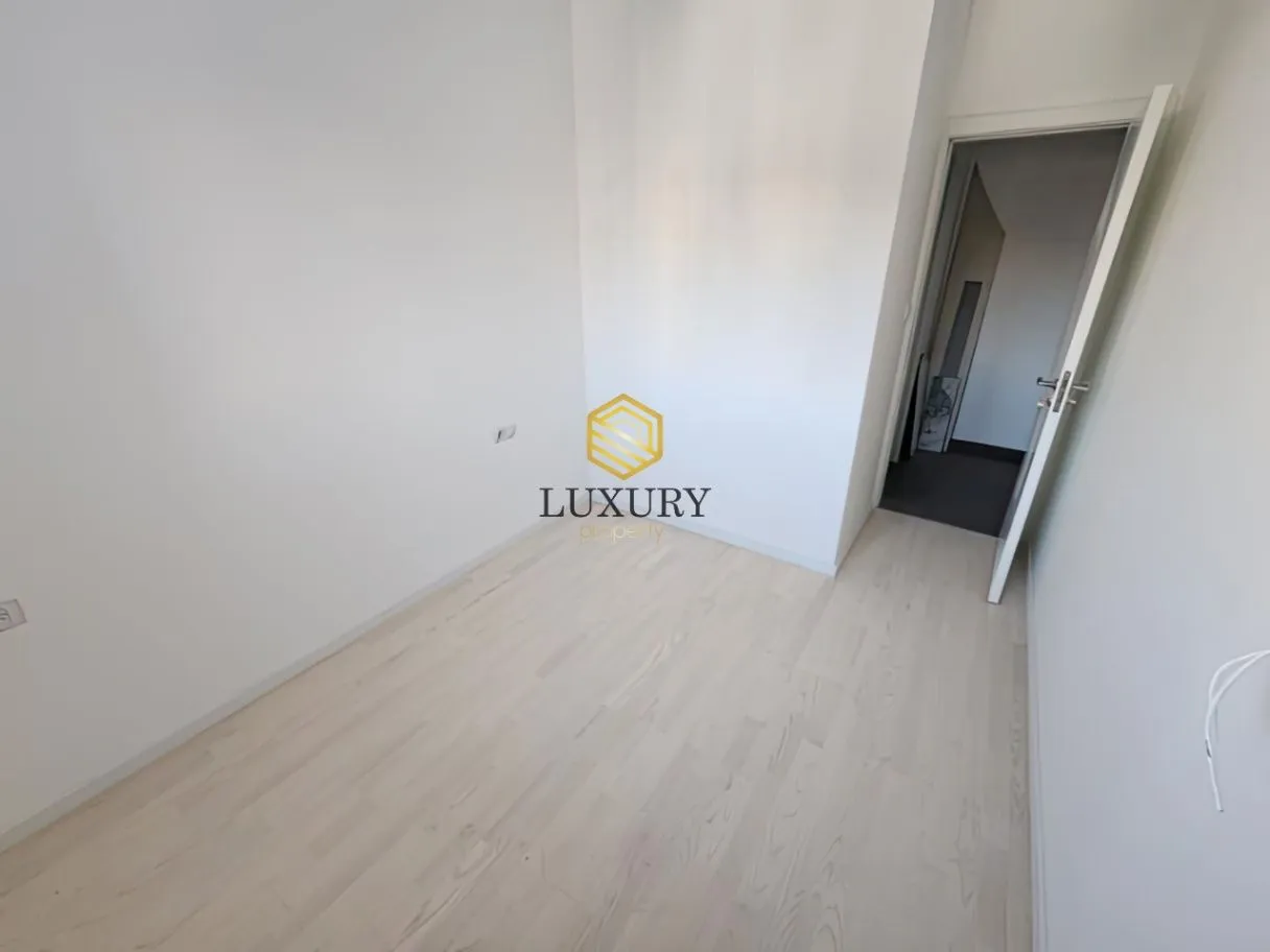 Prodaja, dvosoban stan, 45m², Kod Big Fashion-a, Podgorica