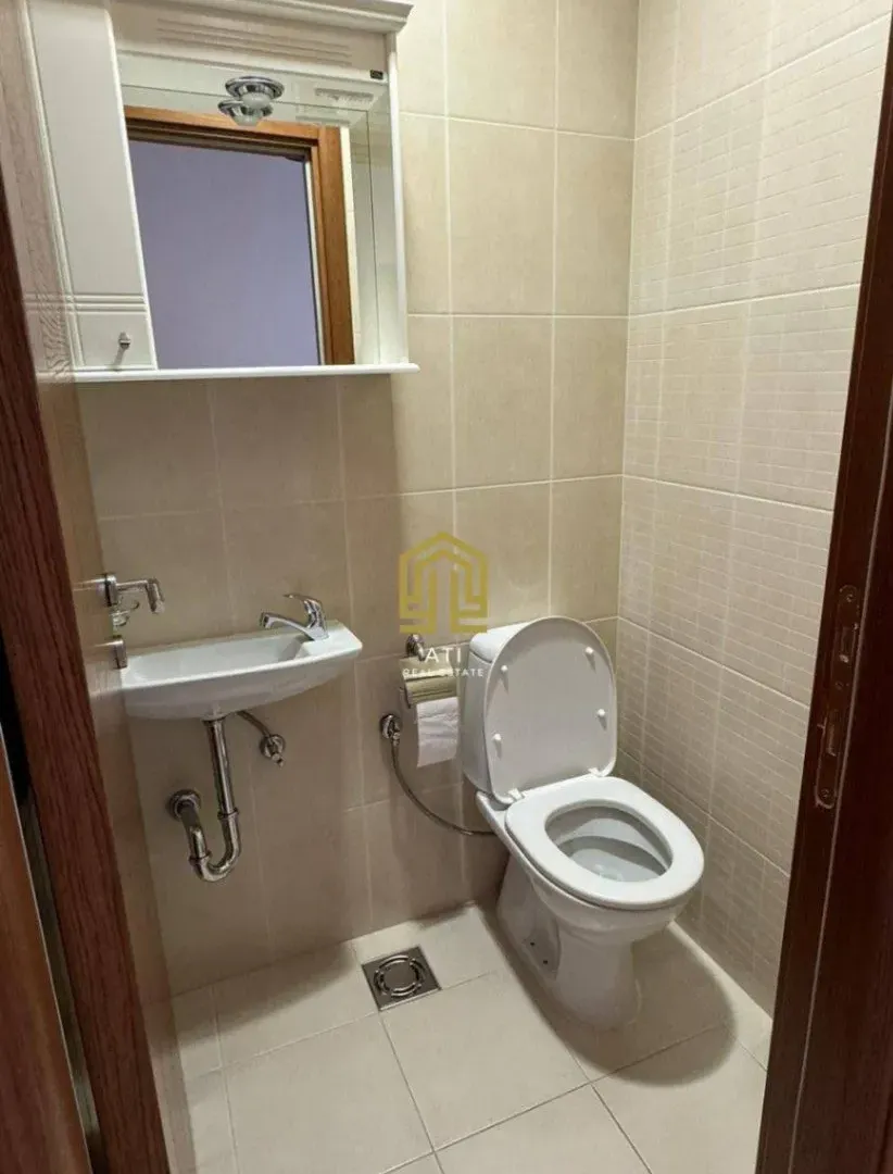 Prodaja, dvosoban stan, 86m², Centar, Bar