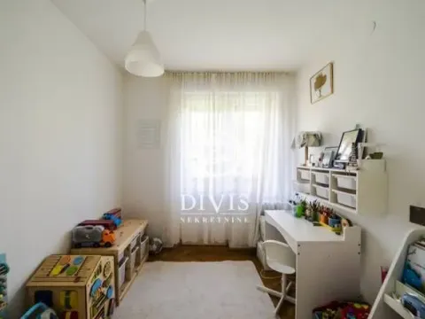 Sale, four bedroom apartment, 93m², Dedinje Sve Podlokacije, Beograd - image 12