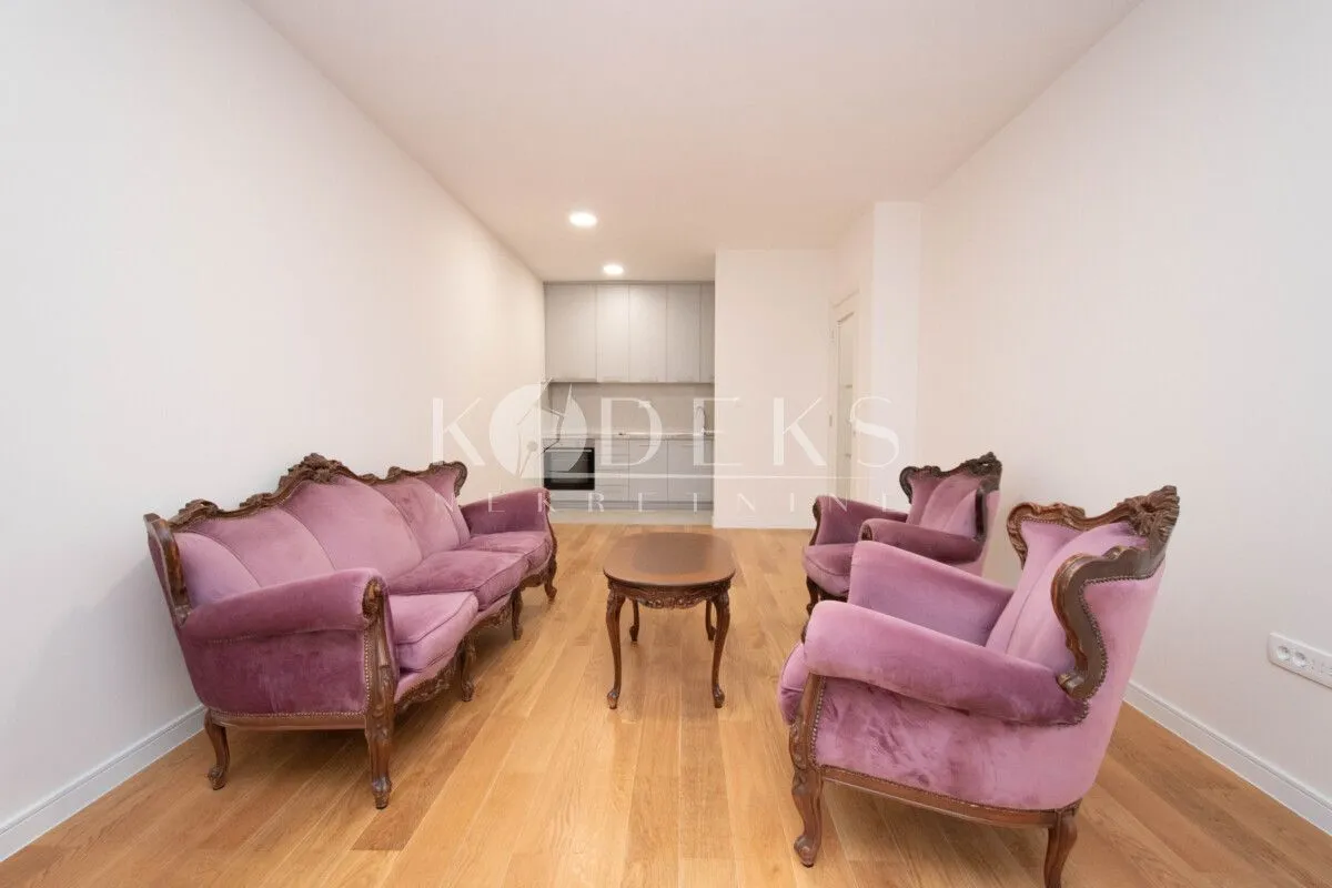 Rent, office space, 49m², Central Point, Podgorica