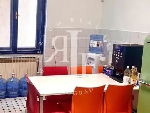 Prodaja, poslovni prostor, 250m², Stari Grad, Beograd - image 9