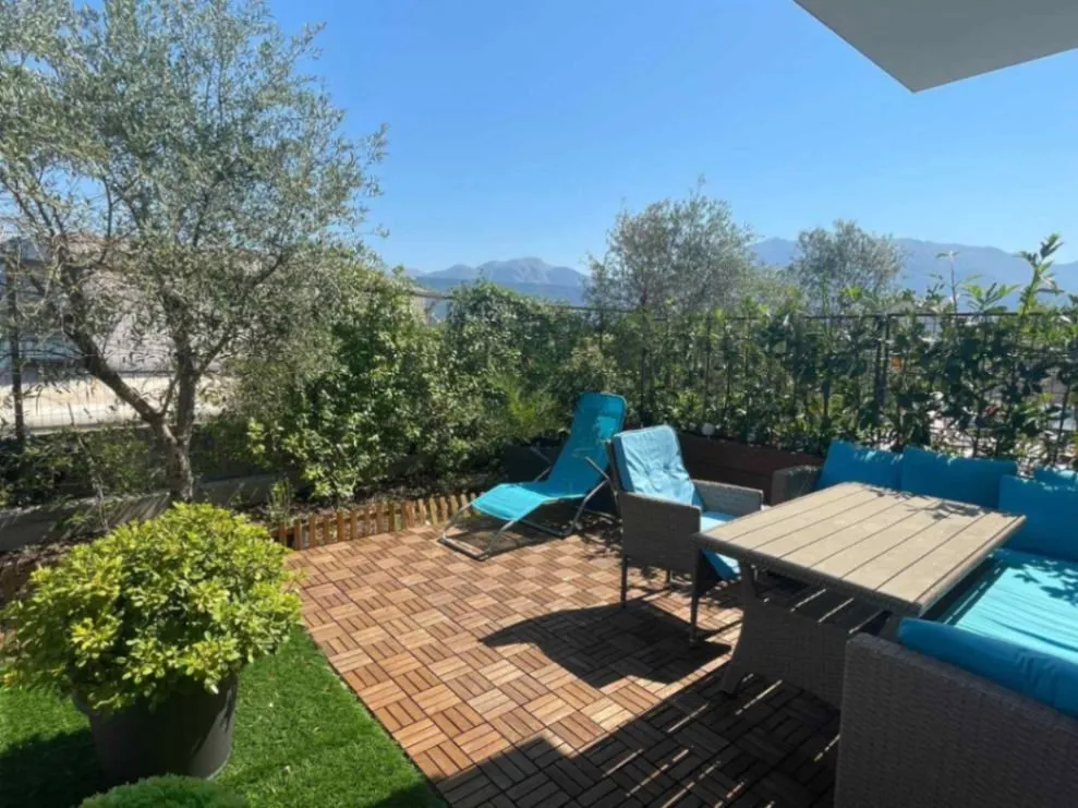 Prodaja, jednosoban stan, 47m², Đuraševići, Tivat