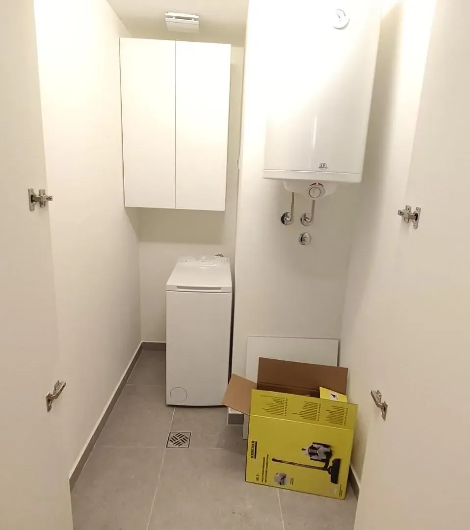 Rent, two bedroom apartment, 54m², Savski Venac, Beograd