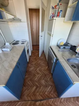 Rent, one bedroom apartment, 39m², Autokomanda, Voždovac Sve Podlokacije - image 5