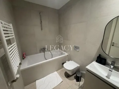 Rent, three bedroom apartment, 79m², Savski Venac, Beograd - image 9