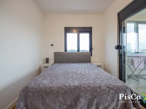 Sale, house, 270m², Gornja Gorica, Podgorica - image 11