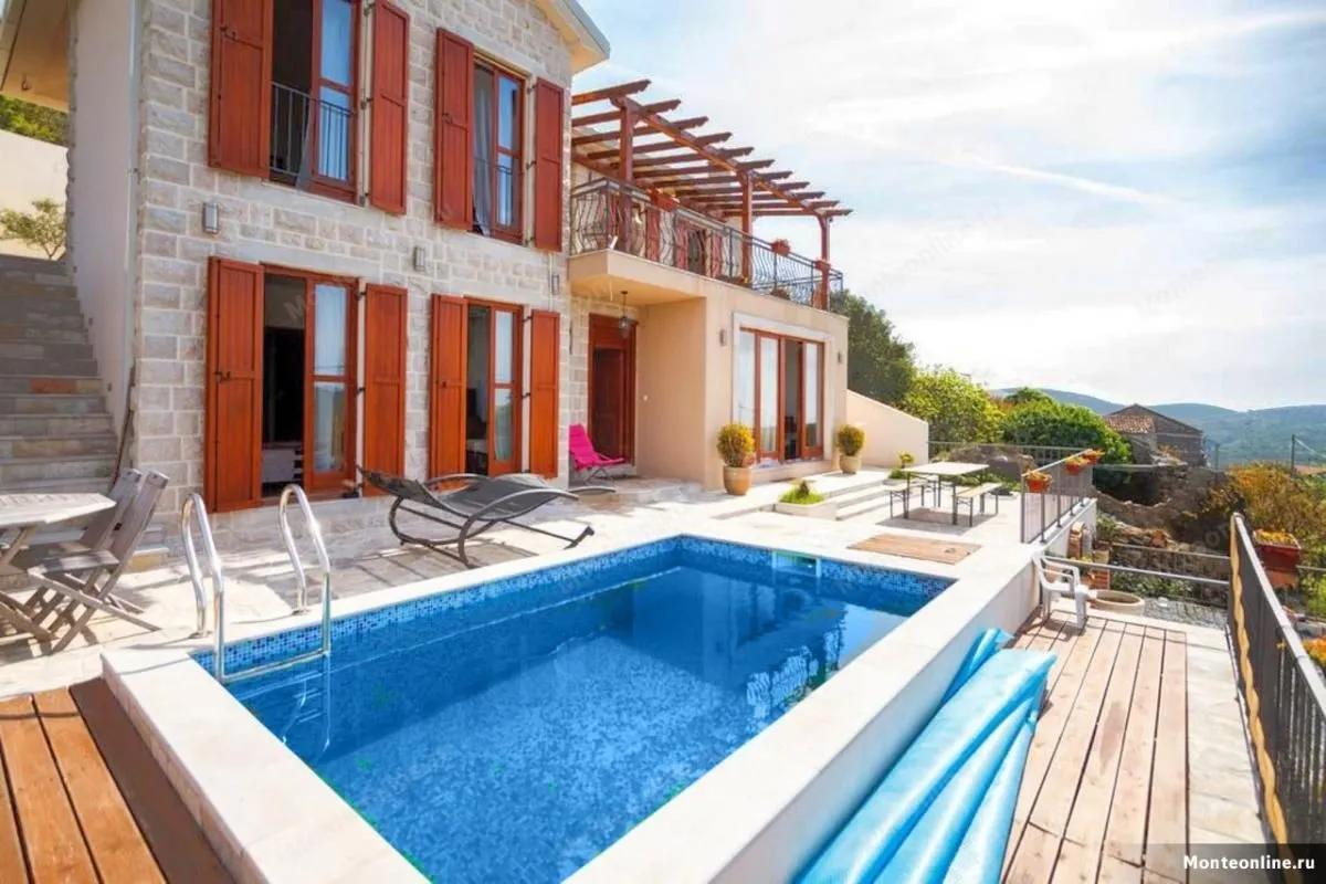 Sale, house, 220m², Zagora, Kotor