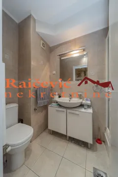 Prodaja, četvorosoban stan, 142m², Savski Venac, Beograd - image 8