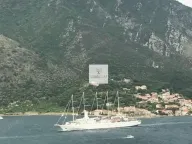 Sale, studio apartment, 50m², Dobrota, Kotor - image 8