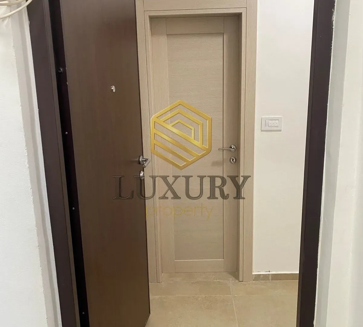 Sale, office space, 58m², Preko Morače, Podgorica