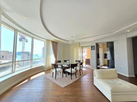 Prodaja, dvosoban stan, 125m², Budva, Crna Gora - image 10