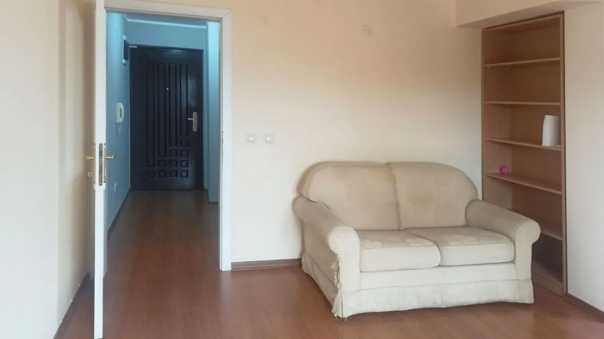 Prodaja, dvosoban stan, 77m², Banja Koviljača, Loznica