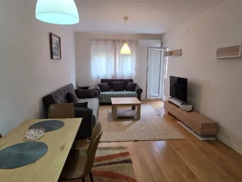 Prodaja, jednosoban stan, 49m², Central Point, Podgorica - image 2