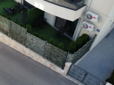 Sale, one bedroom apartment, 52m², Đenovići, Herceg Novi - image 8