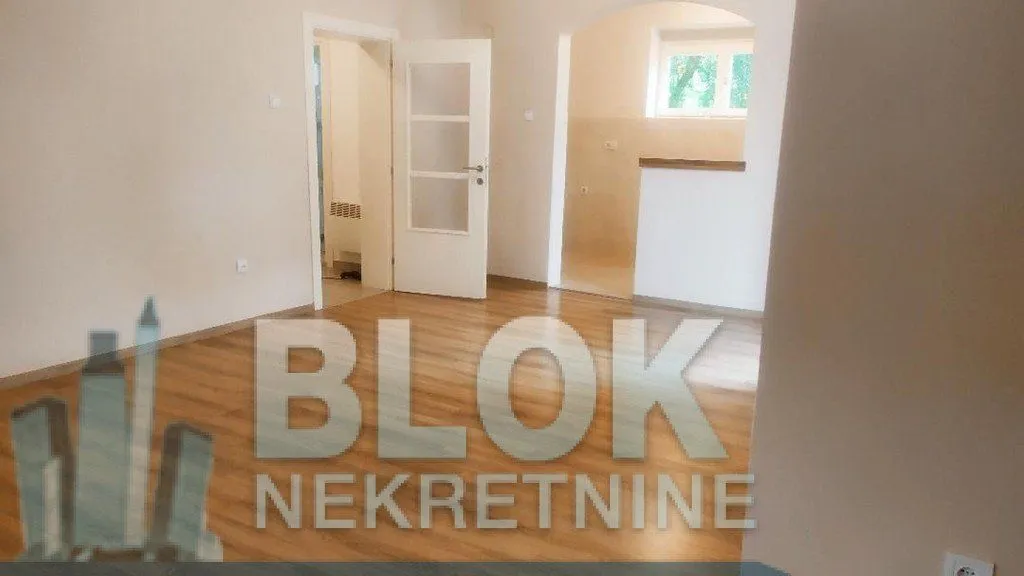 Izdavanje, dvosoban stan, 55m², Gorica C, Podgorica