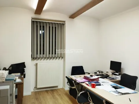 Prodaja, četvorosoban stan, 84m², Stari Grad, Beograd - image 3