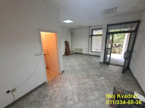 Sale, office space, 30m², Čukarica, Beograd - image 4