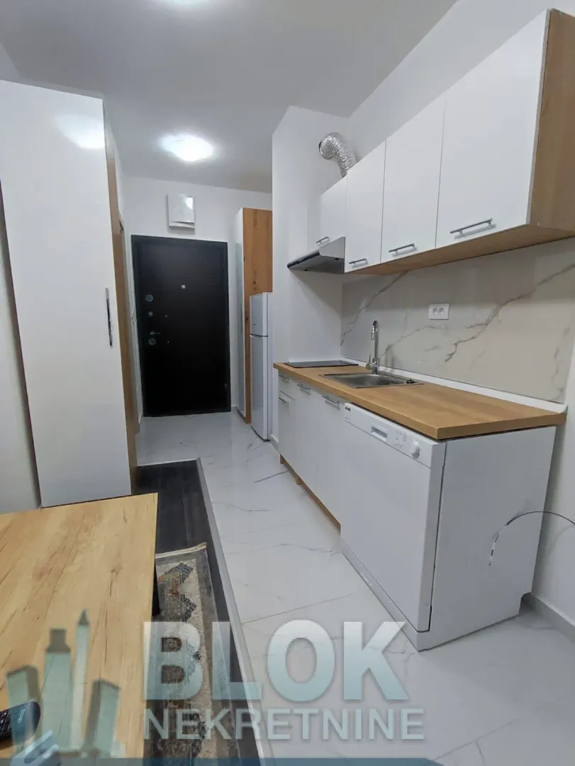 Izdavanje, garsonjera, 27m², Zabjelo, Podgorica
