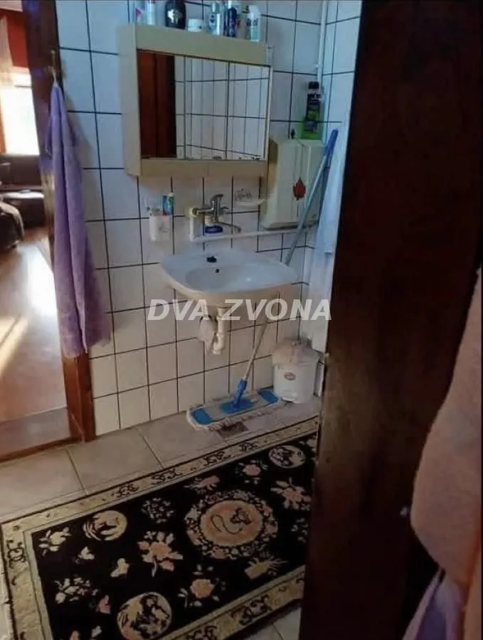 Prodaja, kuća, 192m², Novi Bečej, Zrenjanin