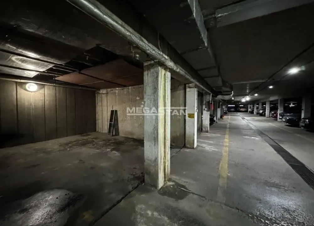 Prodaja, parking/garaža, 10m², Novi Beograd Blok 22, Novi Beograd Sve Podlokacije