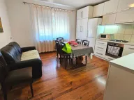 Izdavanje, četvorosoban stan, 85m², Apelovac, Niš - image 6