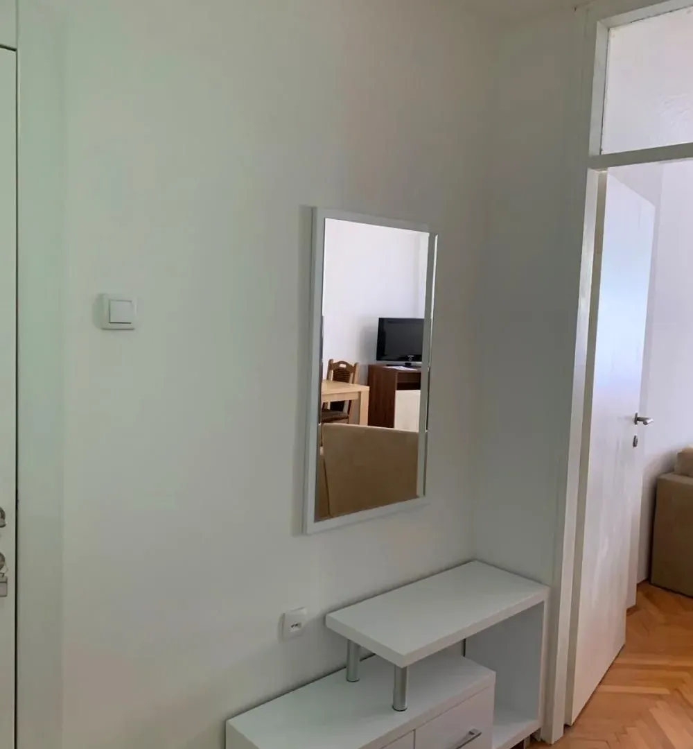 Rent, apartment, 30m², Medijana, Niš