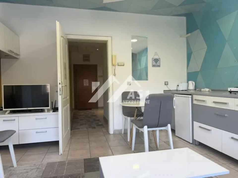 Rent, one bedroom apartment, 42m², Socijalno, Novi Sad Sve Podlokacije